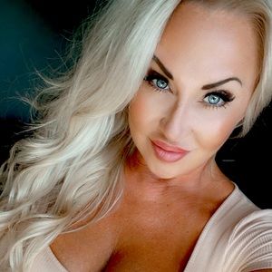 Meet your Posher, Nicky